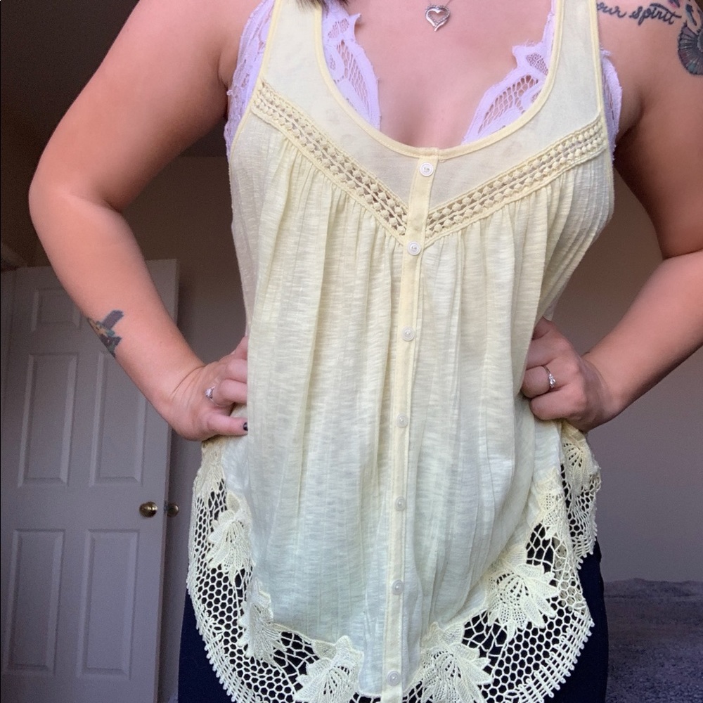 American Eagle Yellow Lace Racerback